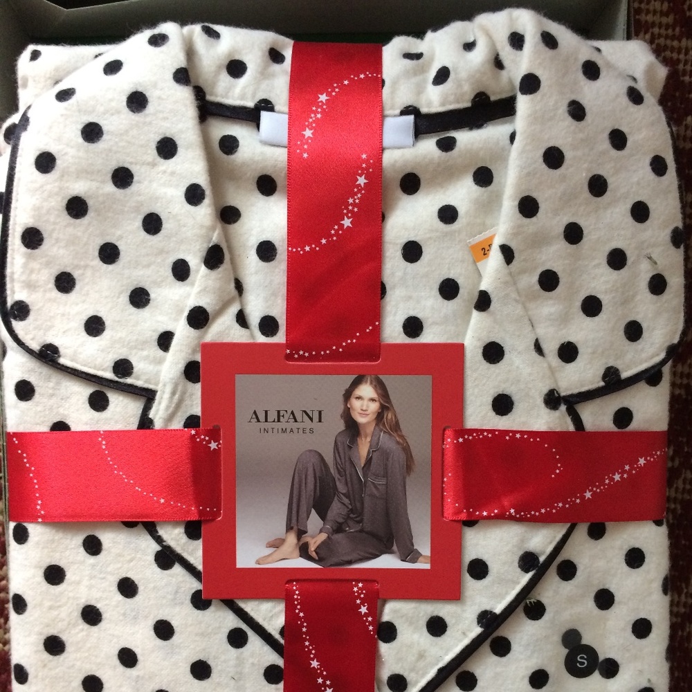 Afani Women's Pajamas